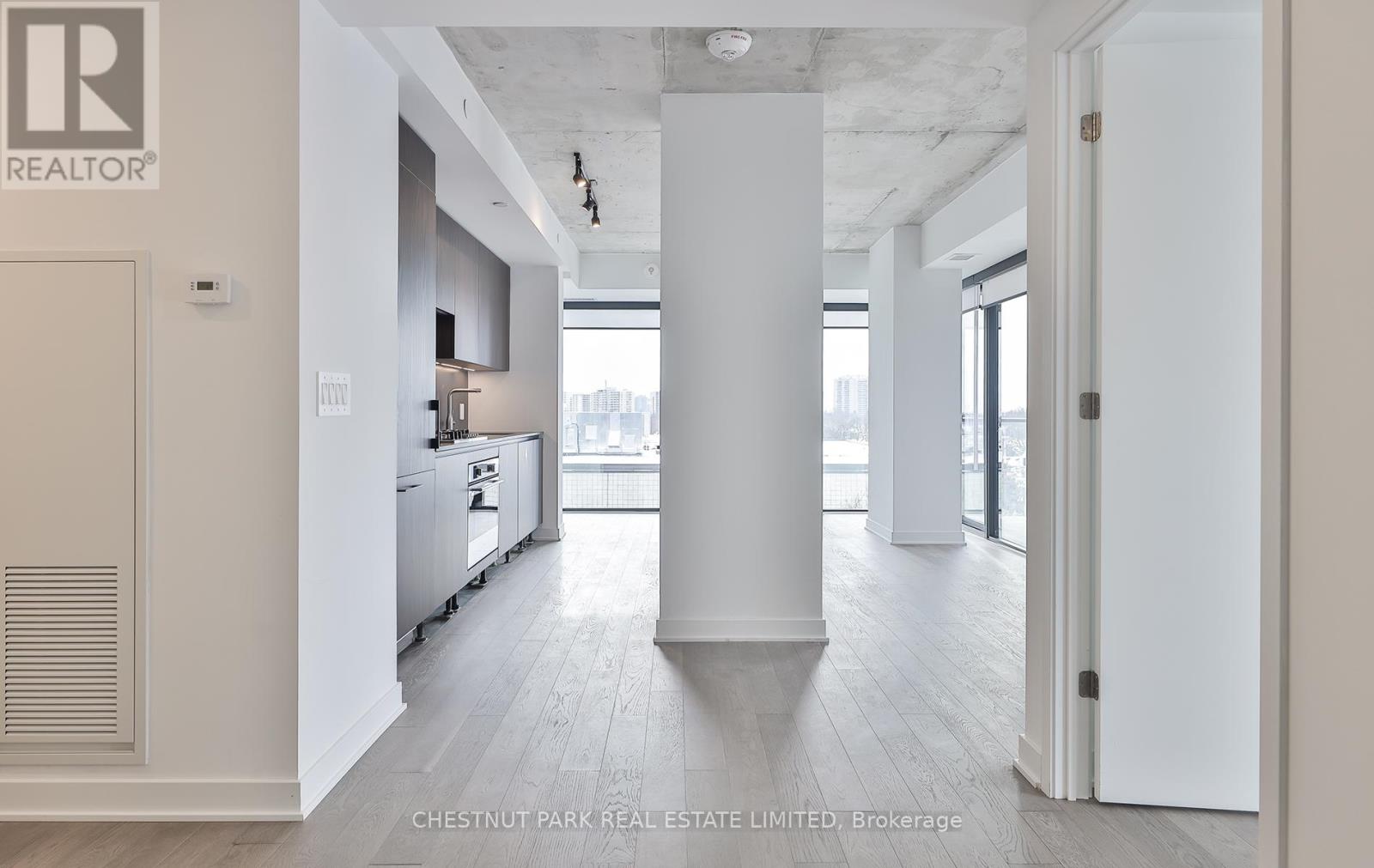 508 - 2720 Dundas Street W, Toronto, Ontario  M6P 1Y2 - Photo 6 - W12468658