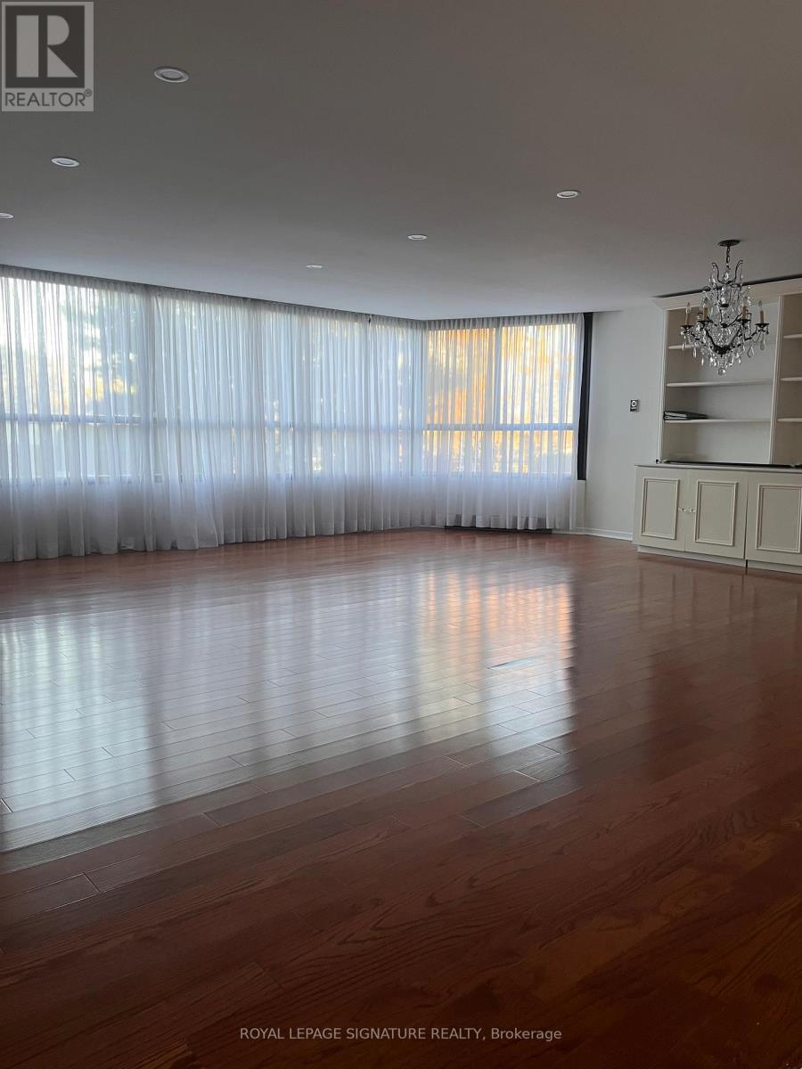 104 - 1300 Bloor Street, Mississauga, Ontario  L4Y 3Z2 - Photo 5 - W12468686