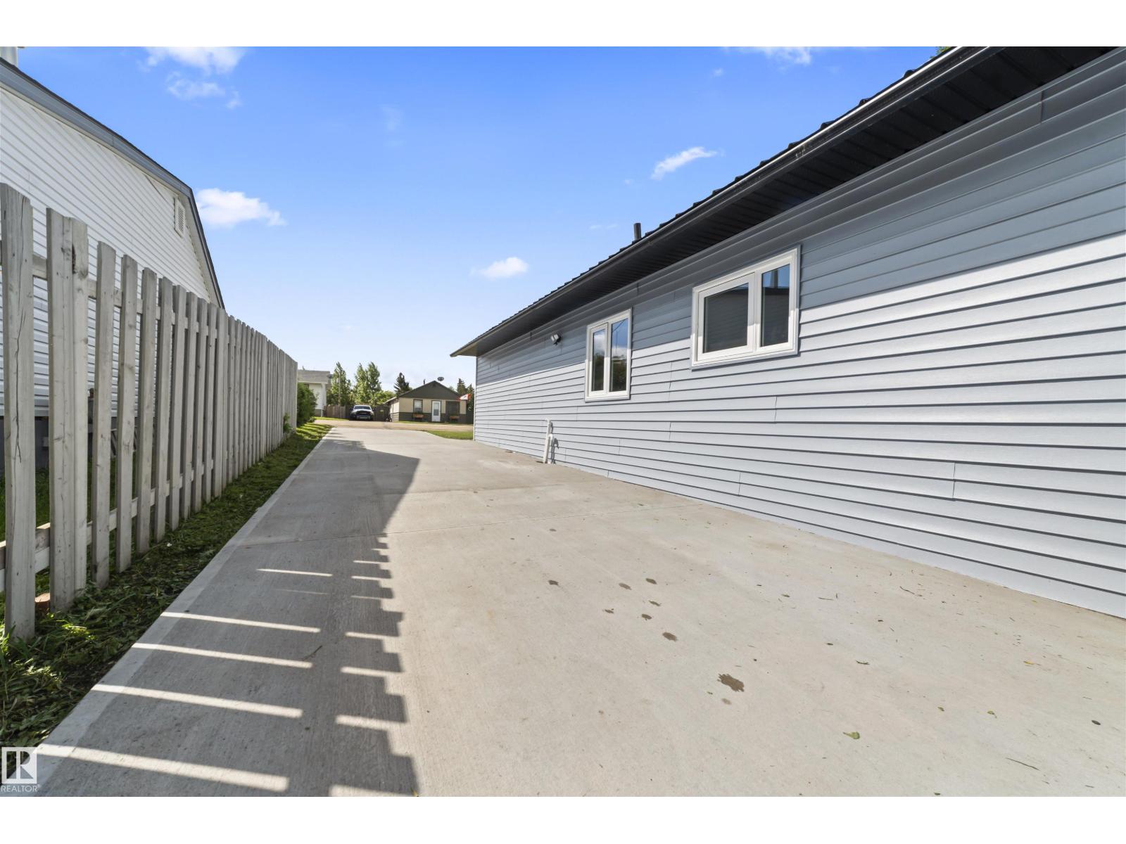 5032 55 Ave, Tofield, Alberta  T0B 4J0 - Photo 36 - E4454399