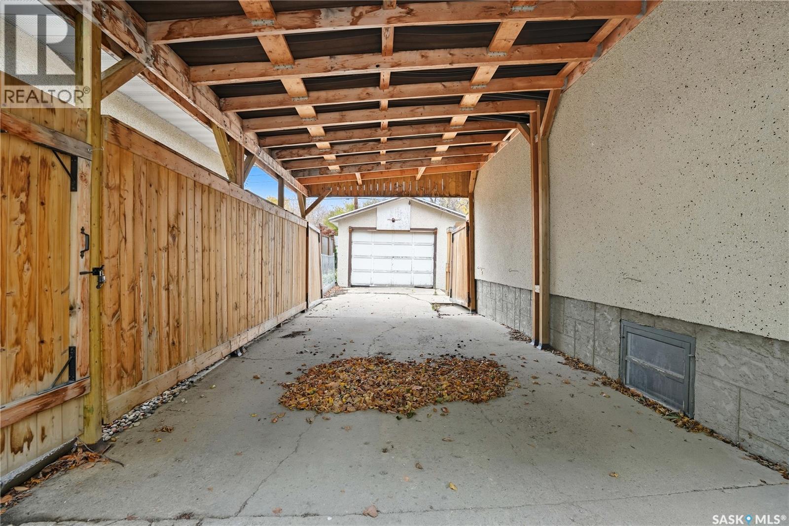 2810 Fleury Street, Regina, Saskatchewan  S4N 2M4 - Photo 32 - SK021039