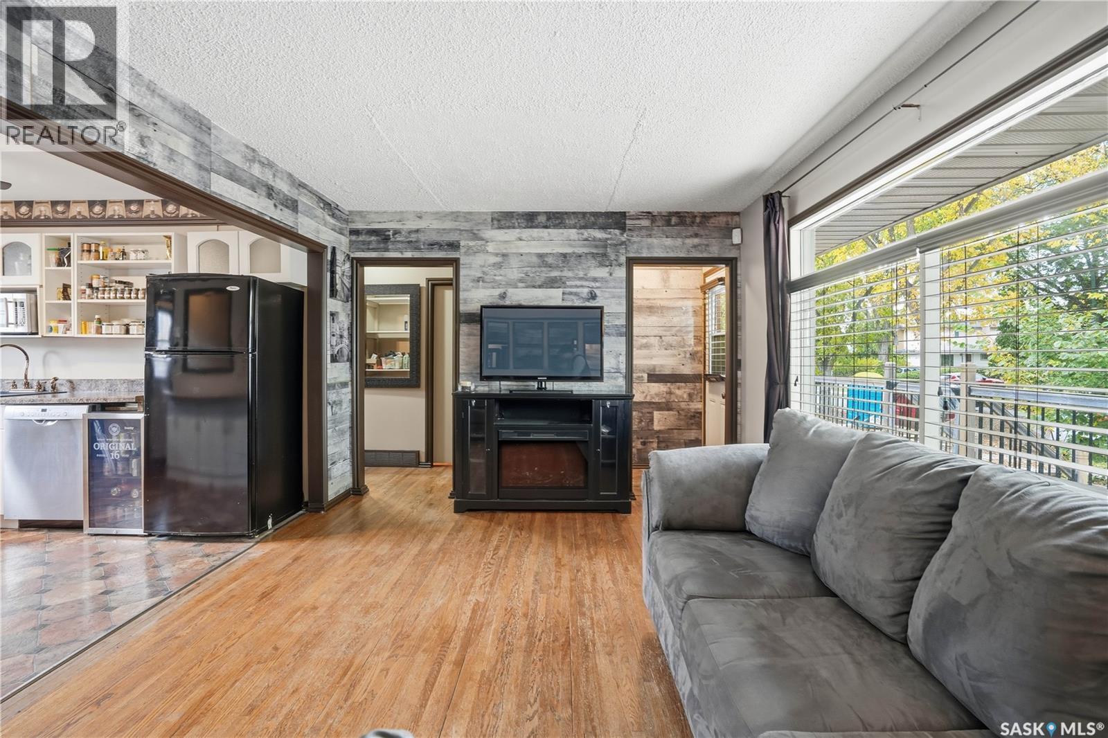 2810 Fleury Street, Regina, Saskatchewan  S4N 2M4 - Photo 7 - SK021039