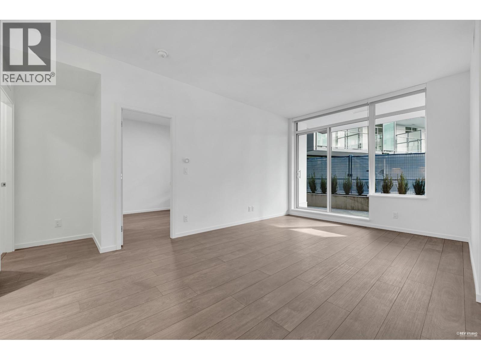 439 6500 Minoru Boulevard, Richmond, British Columbia  V6Y 0N2 - Photo 4 - R3059011
