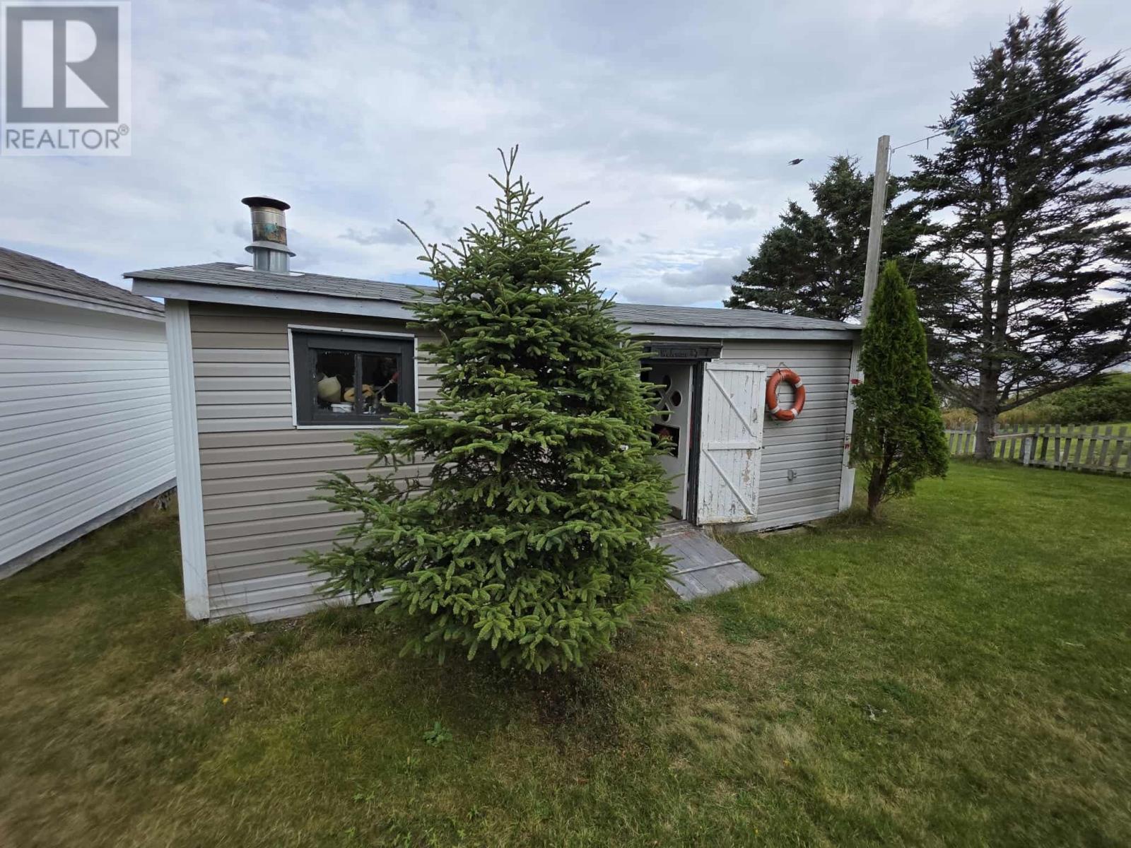 39 Harbour Buffett Road, Arnold's Cove, Newfoundland & Labrador  A0B 1A0 - Photo 11 - 1291668