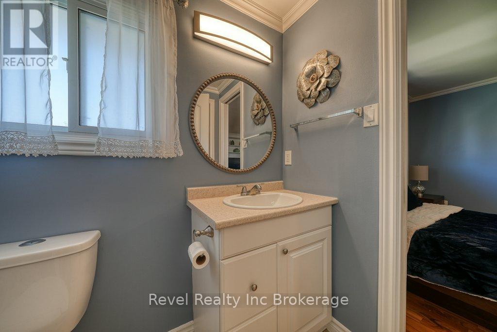 22 - 487 Springbank Avenue N, Woodstock, Ontario  N4T 1R1 - Photo 25 - X12468414