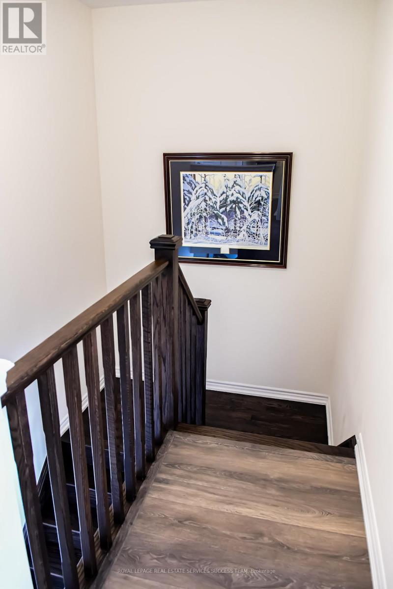 230 Waterbrook Lane, Kitchener, Ontario  N2P 0H7 - Photo 13 - X12468600