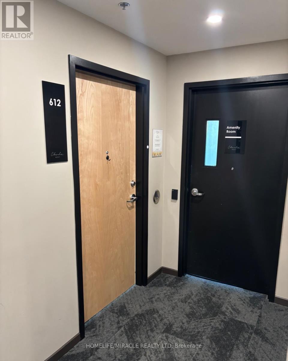 1001 - 60 Charles Street, Kitchener, Ontario  N2G 0C9 - Photo 8 - X12468636