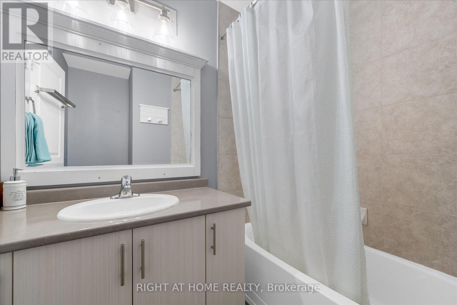 1 - 5084 Alyssa Drive, Lincoln, Ontario  L0R 1B2 - Photo 16 - X12468648
