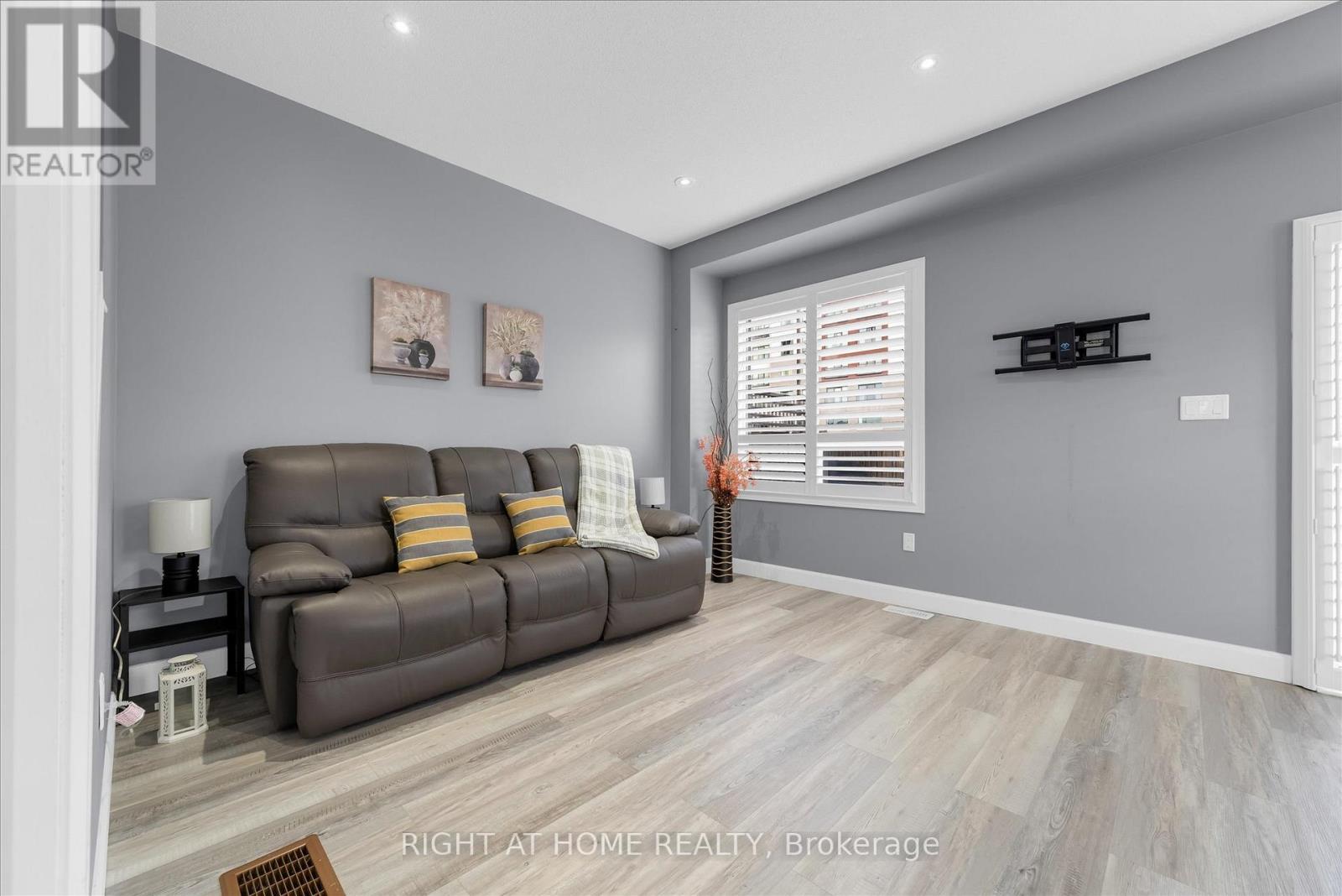 1 - 5084 Alyssa Drive, Lincoln, Ontario  L0R 1B2 - Photo 7 - X12468648