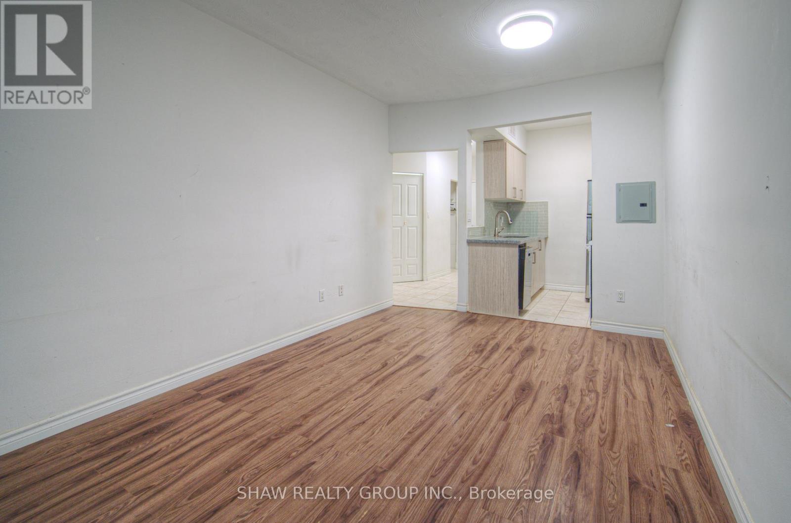 102 - 101 Queen Street S, Hamilton, Ontario  L8P 3R9 - Photo 16 - X12468660