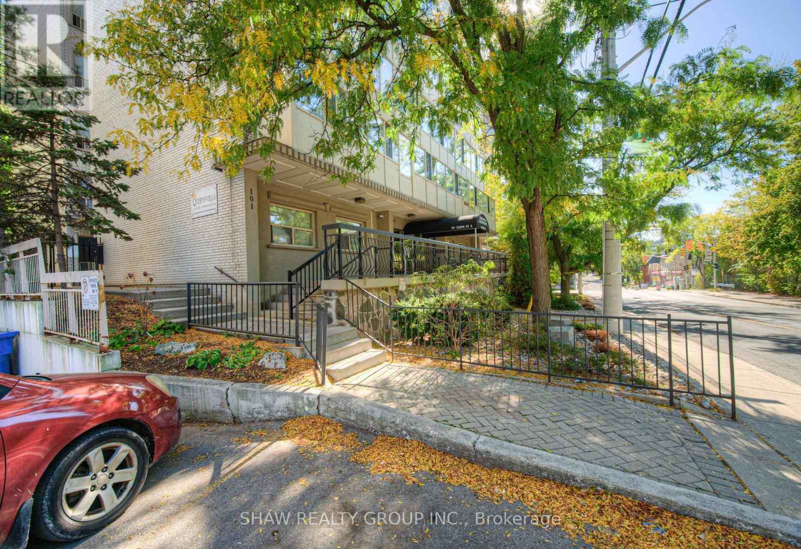 102 - 101 Queen Street S, Hamilton, Ontario  L8P 3R9 - Photo 4 - X12468660