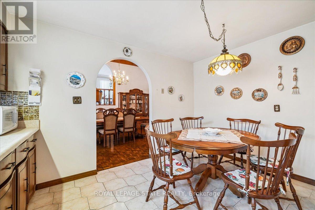 31 Palm Court, Hamilton, Ontario  L8G 2T9 - Photo 19 - X12468670