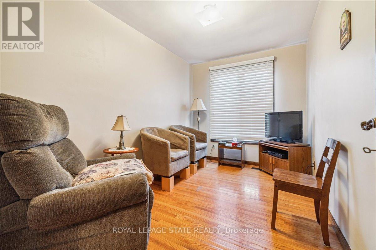 31 Palm Court, Hamilton, Ontario  L8G 2T9 - Photo 25 - X12468670
