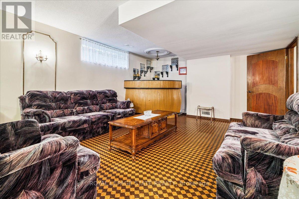 31 Palm Court, Hamilton, Ontario  L8G 2T9 - Photo 33 - X12468670