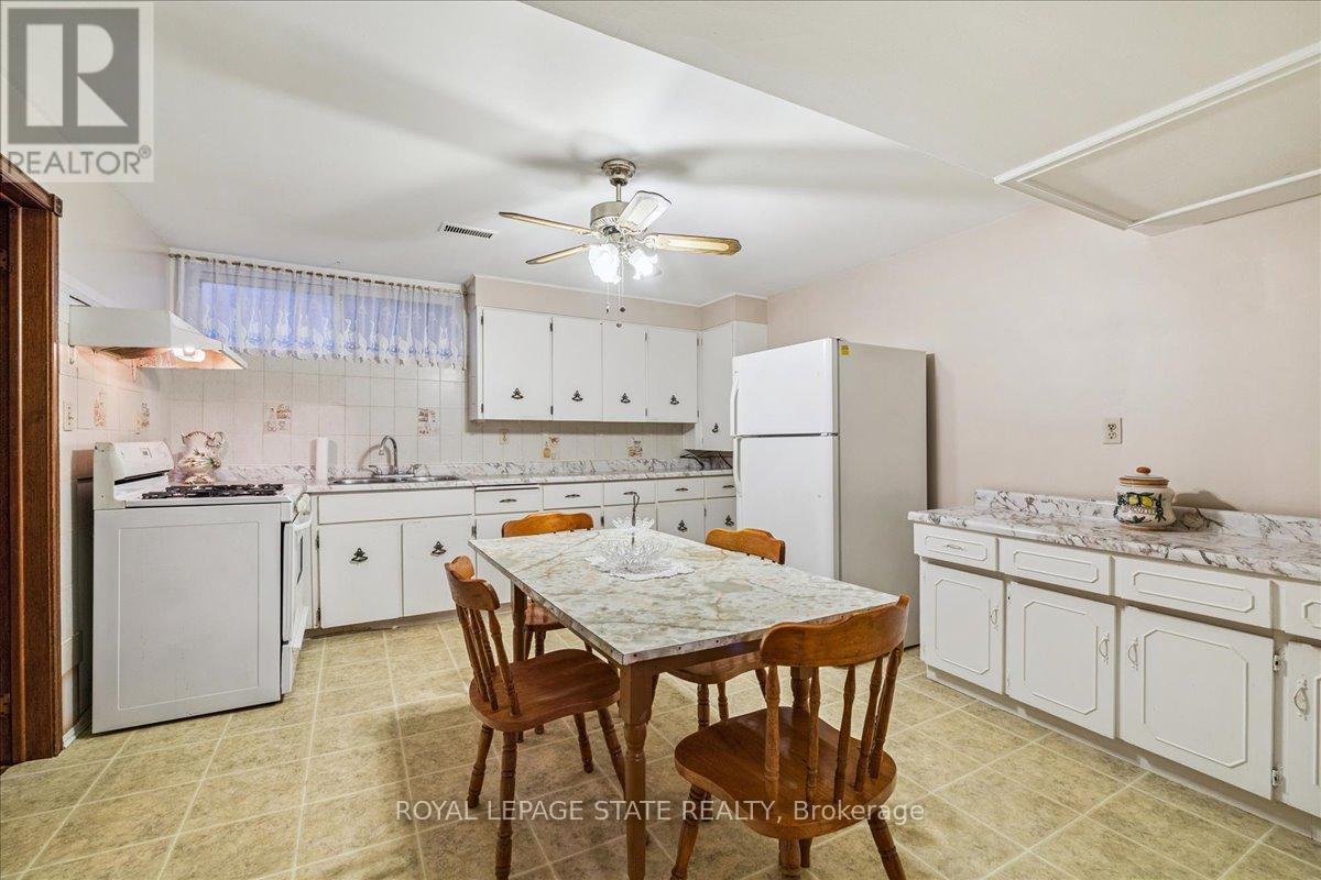 31 Palm Court, Hamilton, Ontario  L8G 2T9 - Photo 35 - X12468670