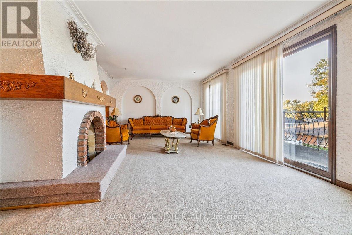 31 Palm Court, Hamilton, Ontario  L8G 2T9 - Photo 6 - X12468670