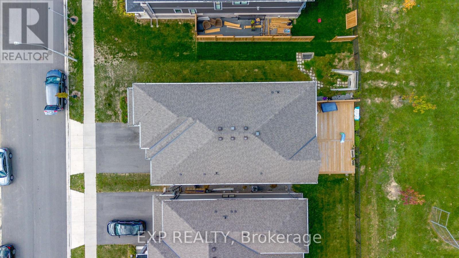 90 Spitfire Drive, Hamilton, Ontario  L0R 1W0 - Photo 33 - X12468679