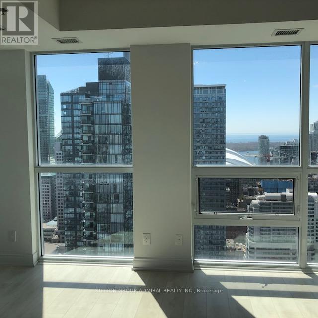 3804 - 318 Richmond Street W, Toronto, Ontario  M5V 0B4 - Photo 5 - C12468702
