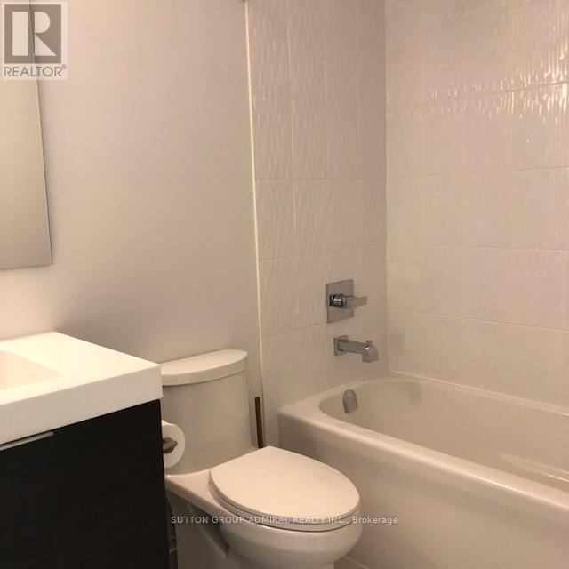3804 - 318 Richmond Street W, Toronto, Ontario  M5V 0B4 - Photo 6 - C12468702