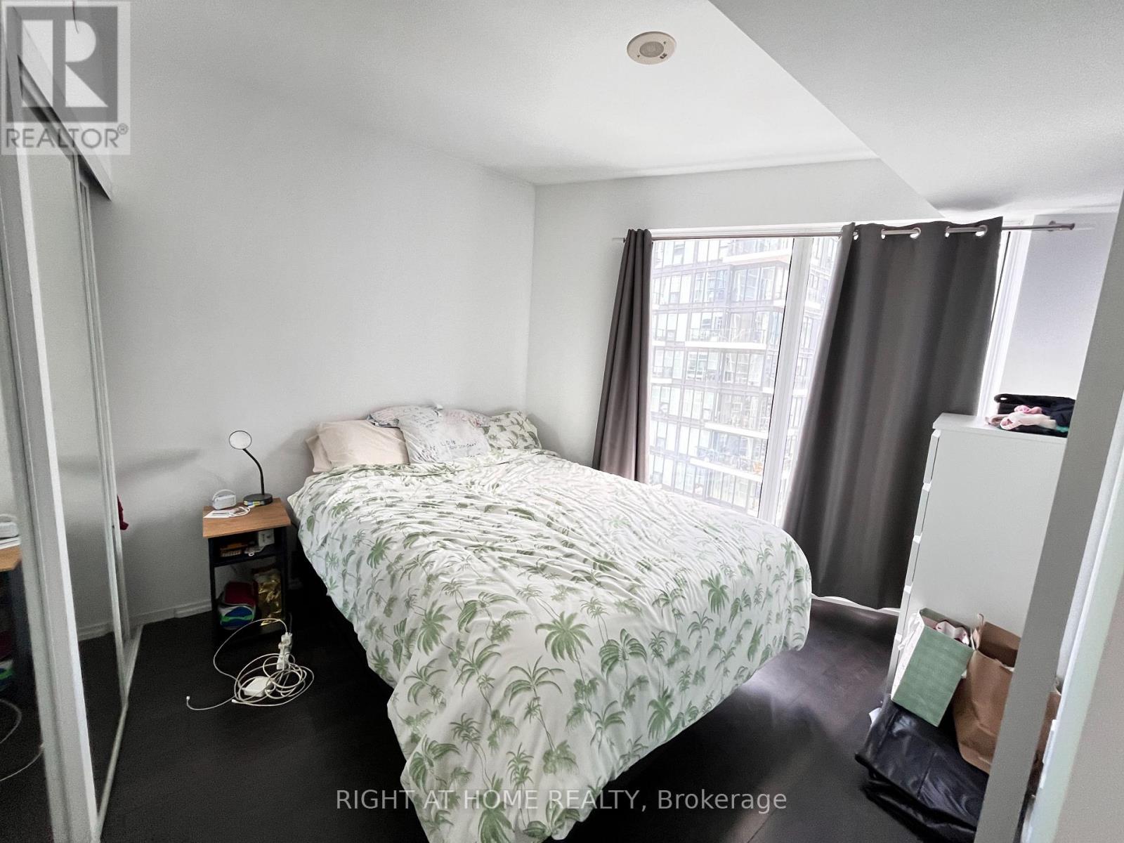 2303 - 68 Shuter Street, Toronto, Ontario  M5B 1B4 - Photo 11 - C12468734
