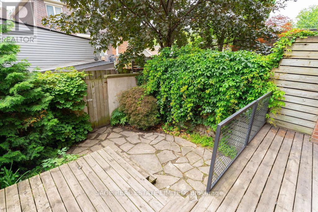 104 - 34 Claremont Street, Toronto, Ontario  M6J 2M4 - Photo 17 - C12468753