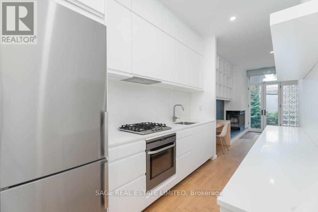 104 - 34 Claremont Street, Toronto, Ontario  M6J 2M4 - Photo 3 - C12468753