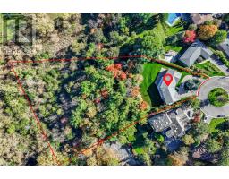 10 COURTWOOD PLACE, Toronto, Ontario