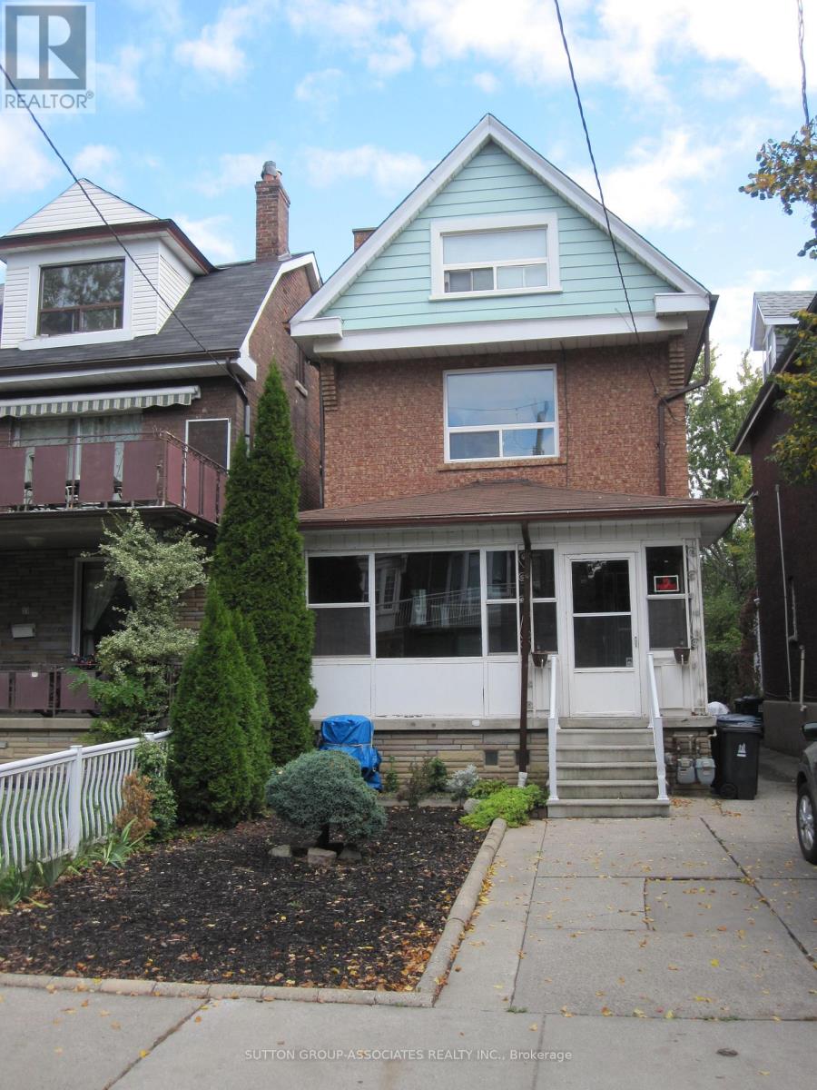 LOWER LEVEL - 21 DELAWARE AVENUE, Toronto, Ontario