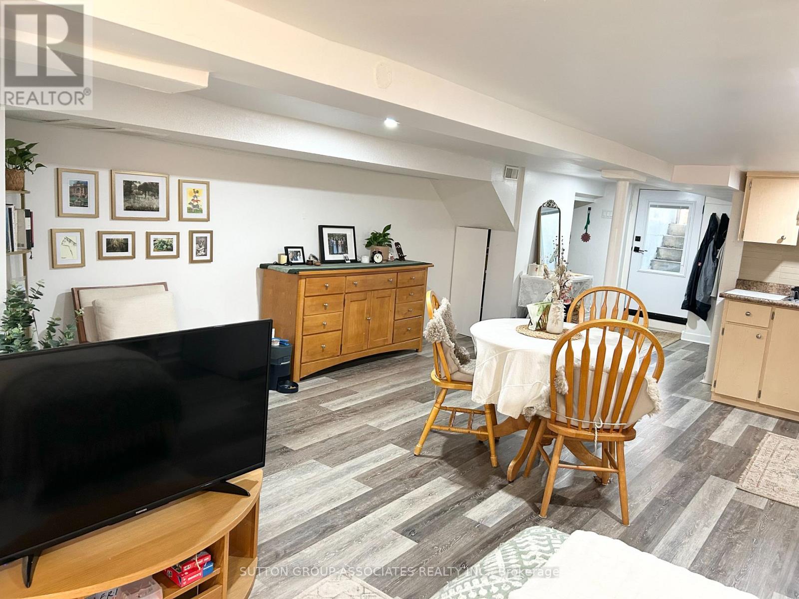Lower Level - 21 Delaware Avenue, Toronto, Ontario  M6H 2S8 - Photo 15 - C12468808