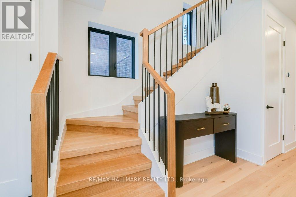 5 Rednor Road, Toronto, Ontario  M4C 4B3 - Photo 2 - E12468693