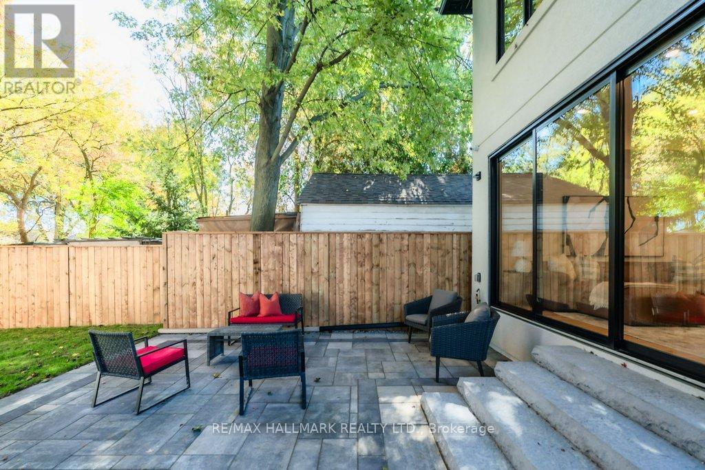5 Rednor Road, Toronto, Ontario  M4C 4B3 - Photo 37 - E12468693