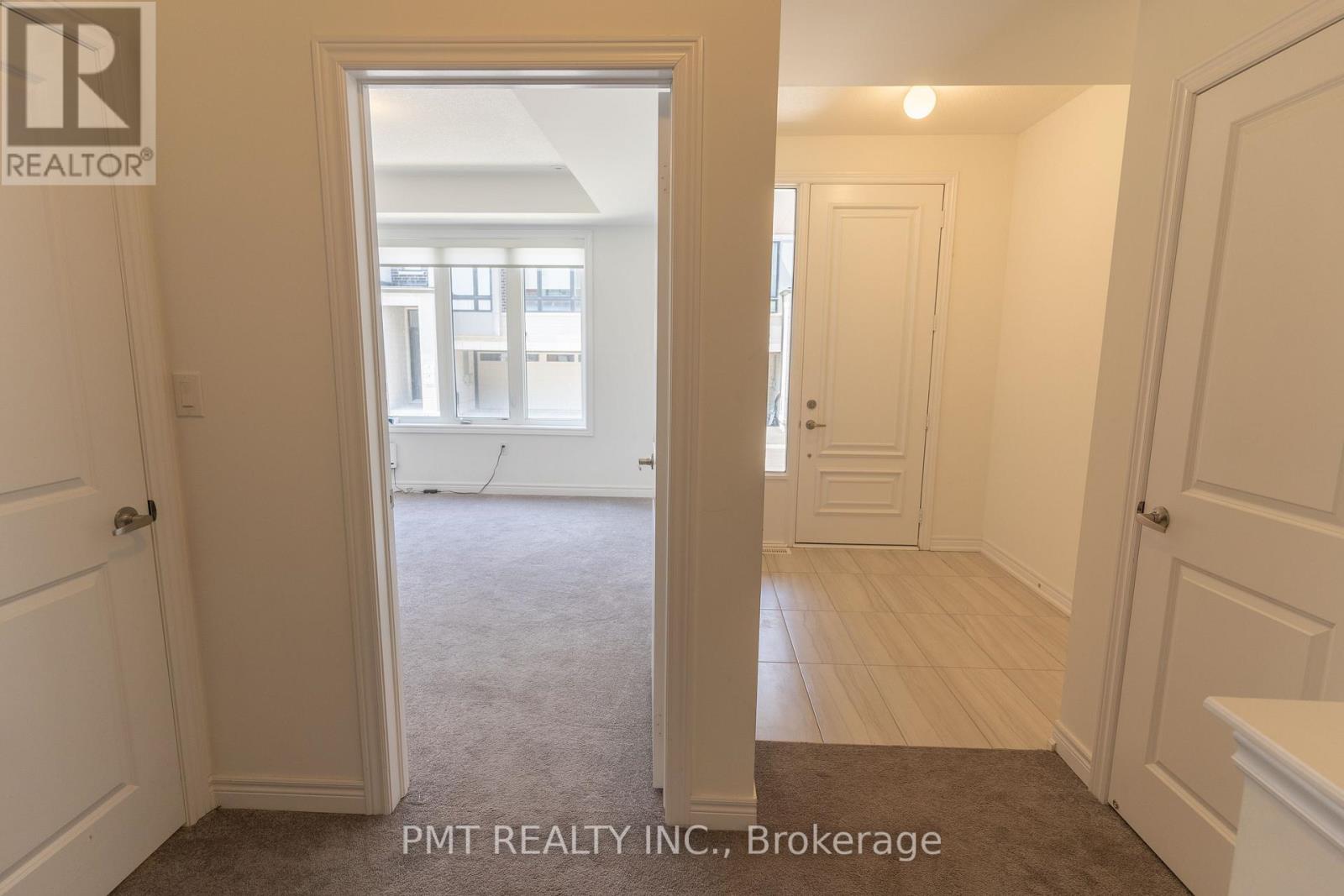 3 Steamboat Way, Whitby, Ontario  L1N 0M6 - Photo 2 - E12468761