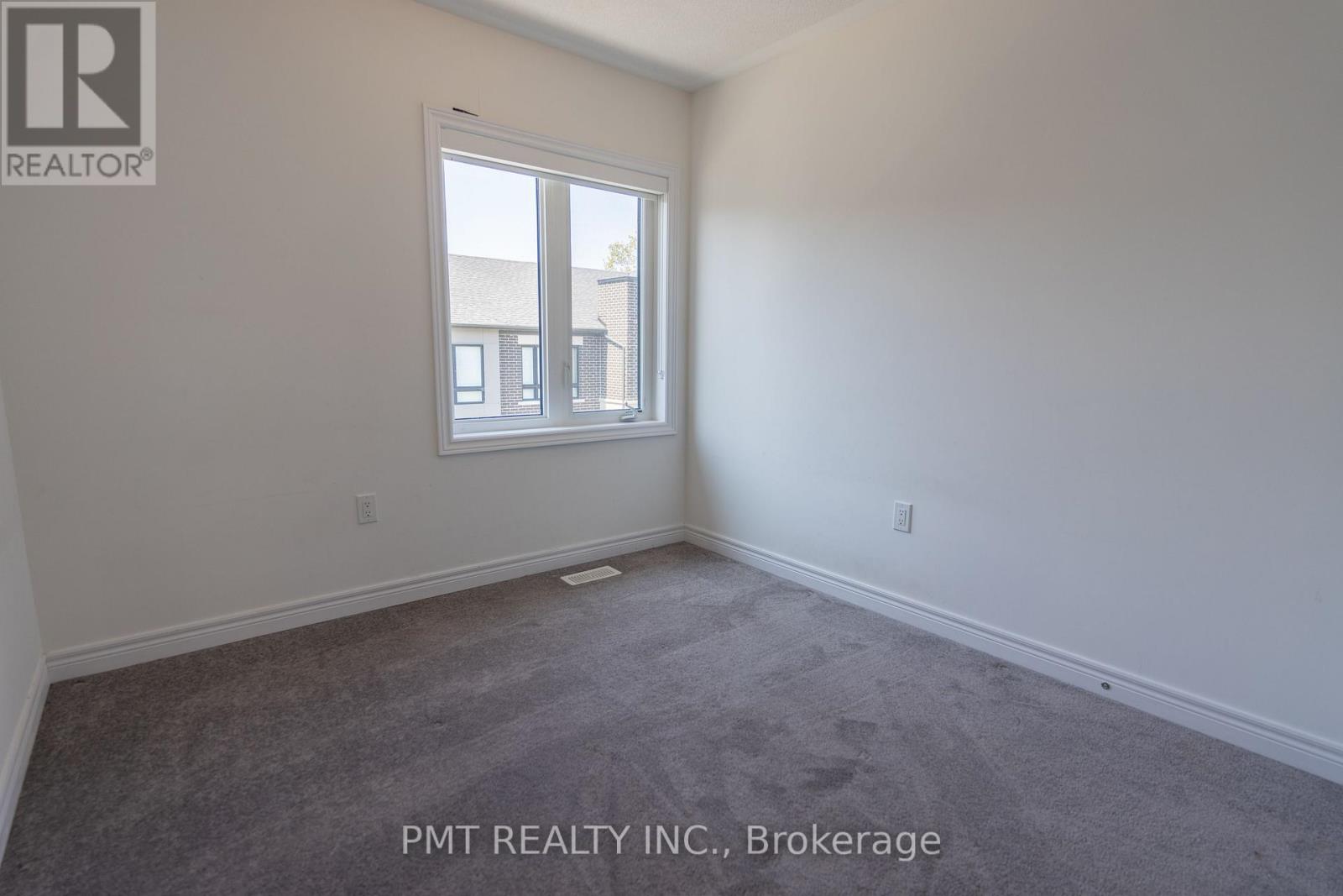 3 Steamboat Way, Whitby, Ontario  L1N 0M6 - Photo 9 - E12468761