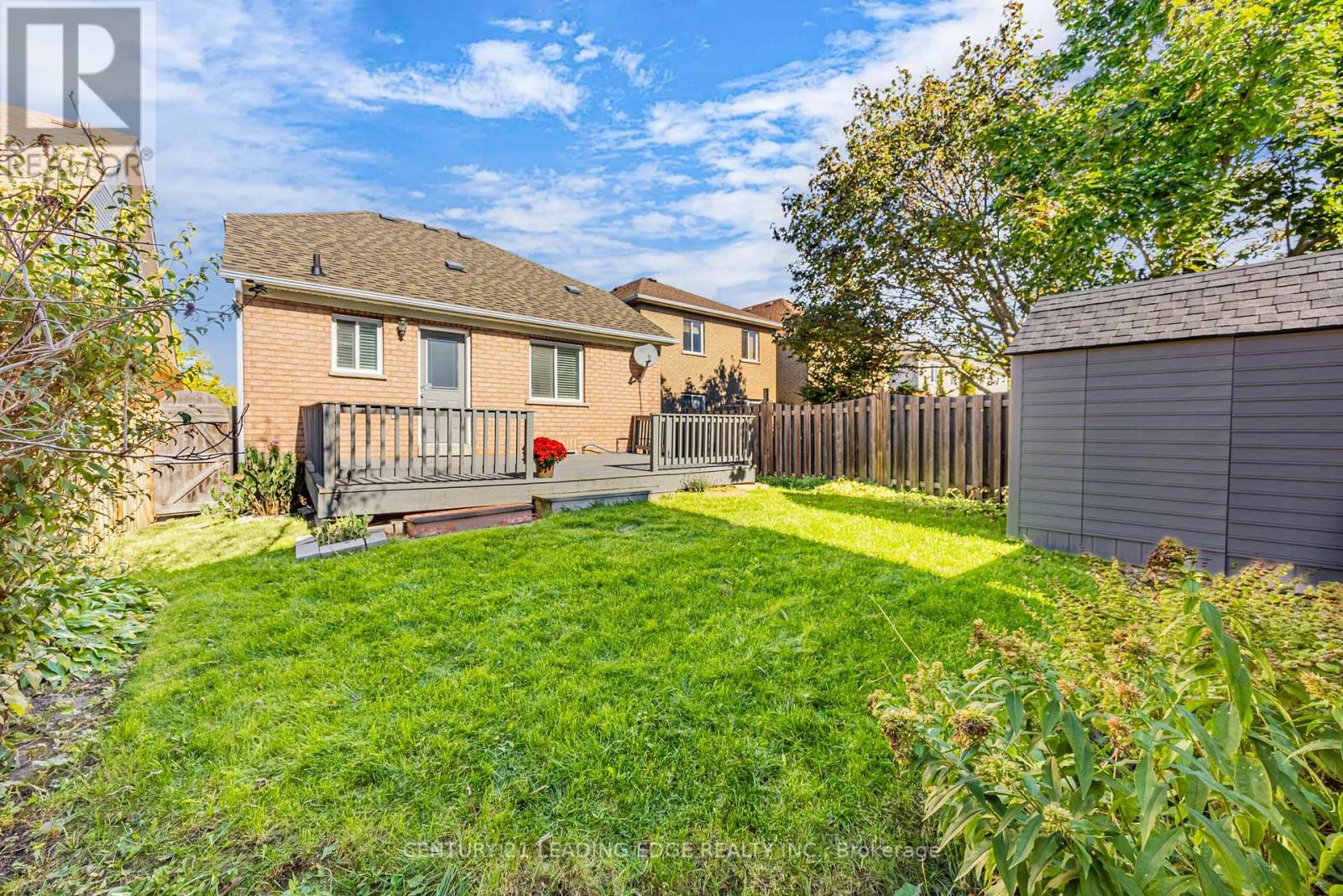 9 Portage Trail, Whitby, Ontario  L1N 9R4 - Photo 35 - E12468789