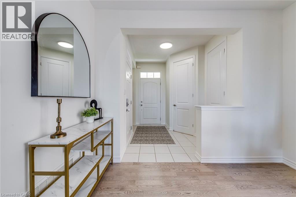 3429 Eternity Way, Oakville, Ontario  L6H 0X9 - Photo 7 - 40780193