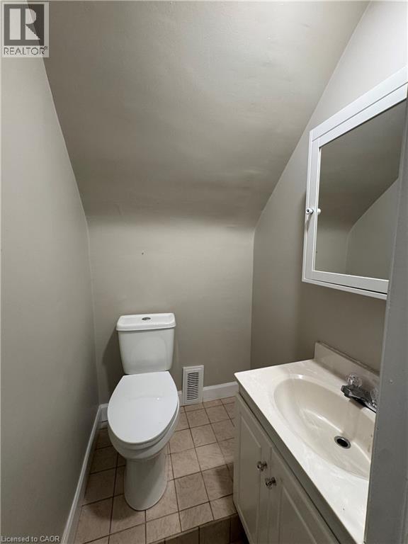 19 East 27th Street Unit# Main Floor, Hamilton, Ontario  L8V 3E6 - Photo 13 - 40780150