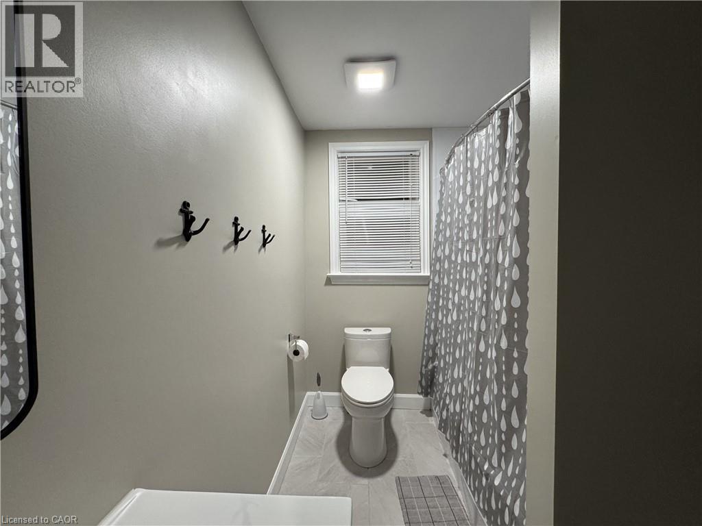 19 East 27th Street Unit# Main Floor, Hamilton, Ontario  L8V 3E6 - Photo 20 - 40780150