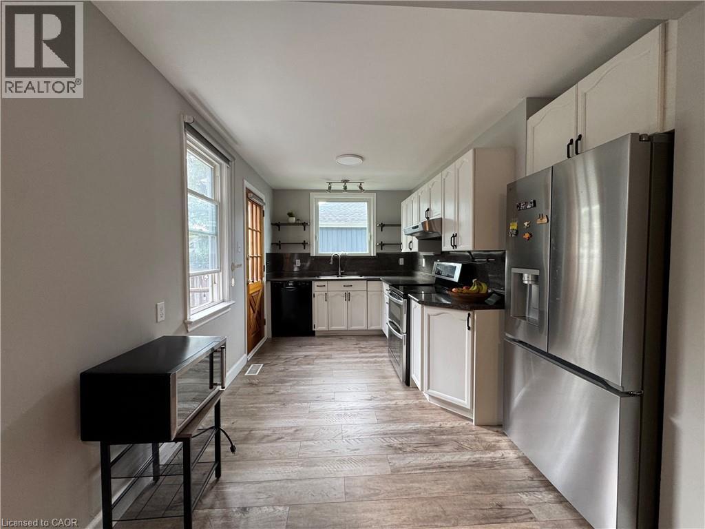 19 East 27th Street Unit# Main Floor, Hamilton, Ontario  L8V 3E6 - Photo 7 - 40780150