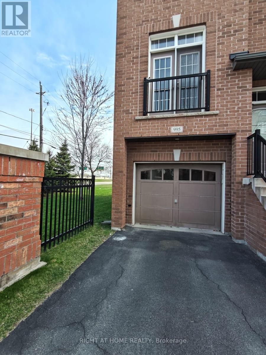 BASMENT - 995 REIMER COMMON, Burlington, Ontario