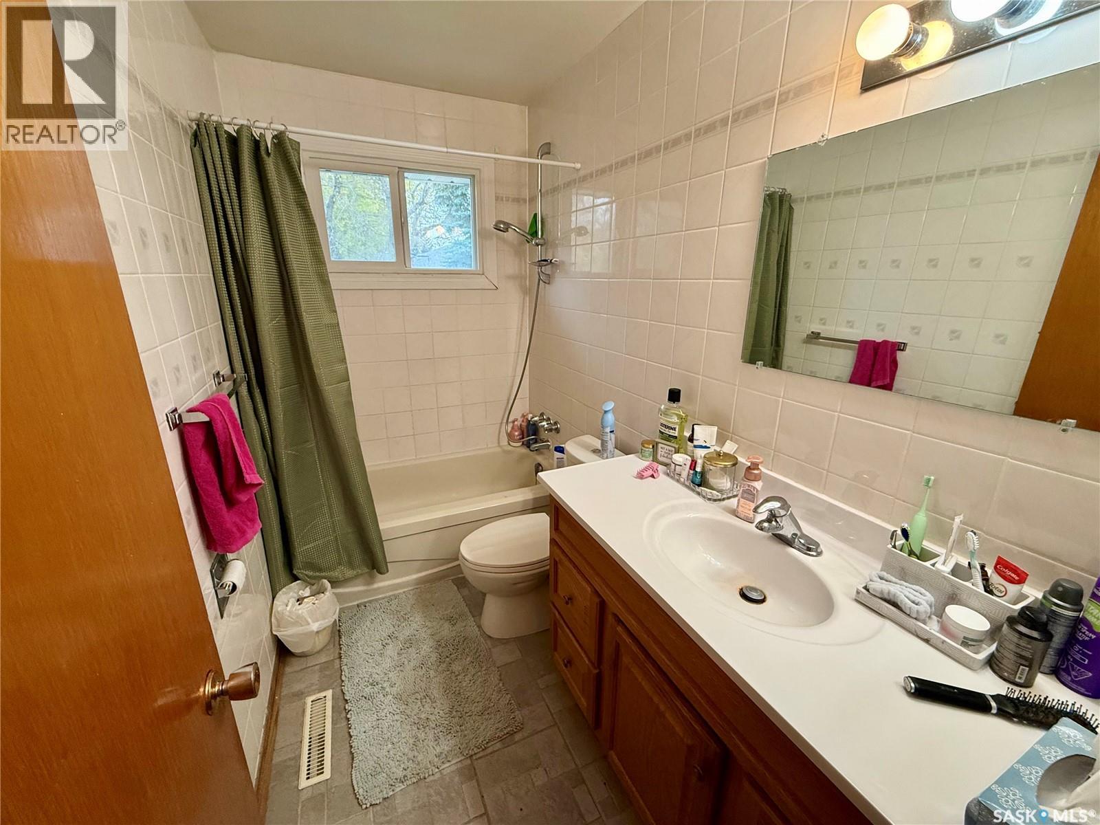 7 Hyde Avenue, Regina, Saskatchewan  S4R 3X8 - Photo 13 - SK021044