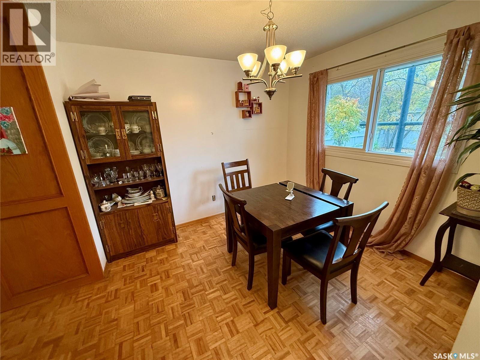 7 Hyde Avenue, Regina, Saskatchewan  S4R 3X8 - Photo 4 - SK021044