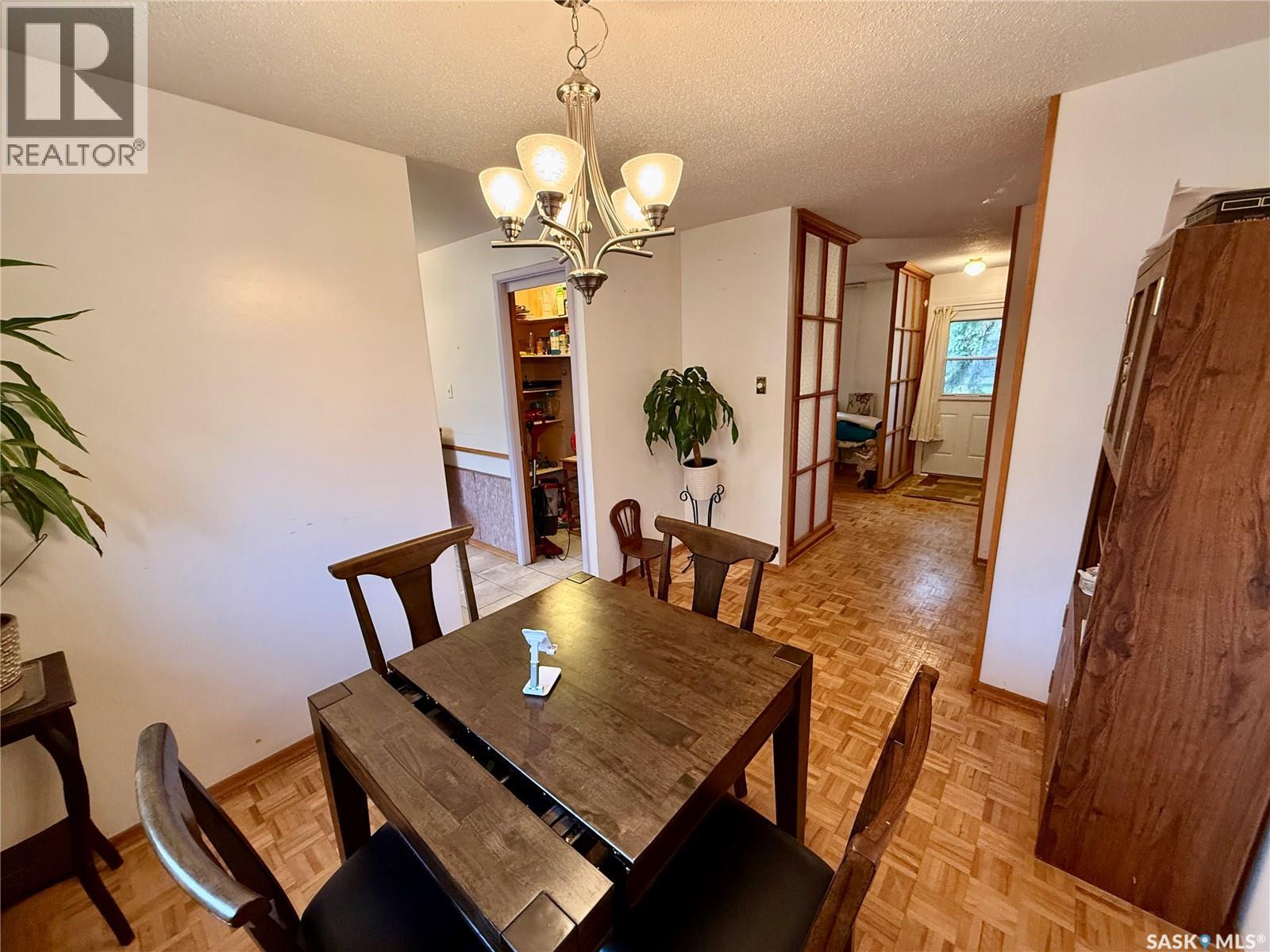 7 Hyde Avenue, Regina, Saskatchewan  S4R 3X8 - Photo 6 - SK021044