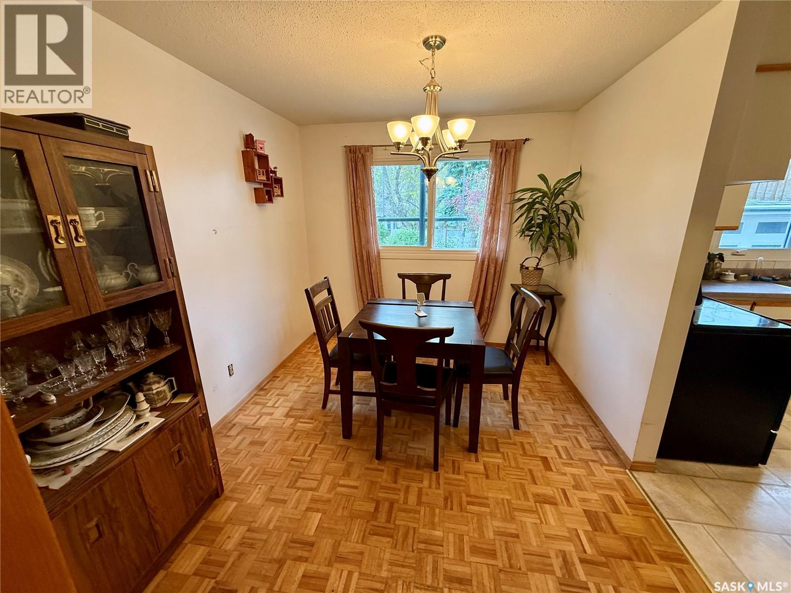 7 Hyde Avenue, Regina, Saskatchewan  S4R 3X8 - Photo 5 - SK021044