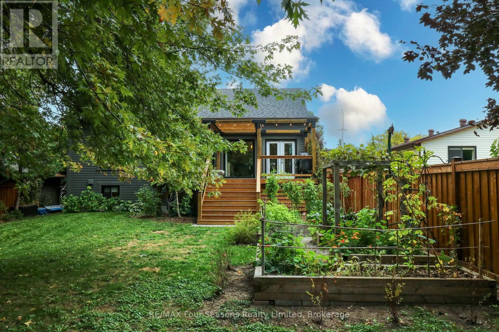 328 Walnut Street, Collingwood, Ontario  L9Y 3C8 - Photo 4 - S12468848