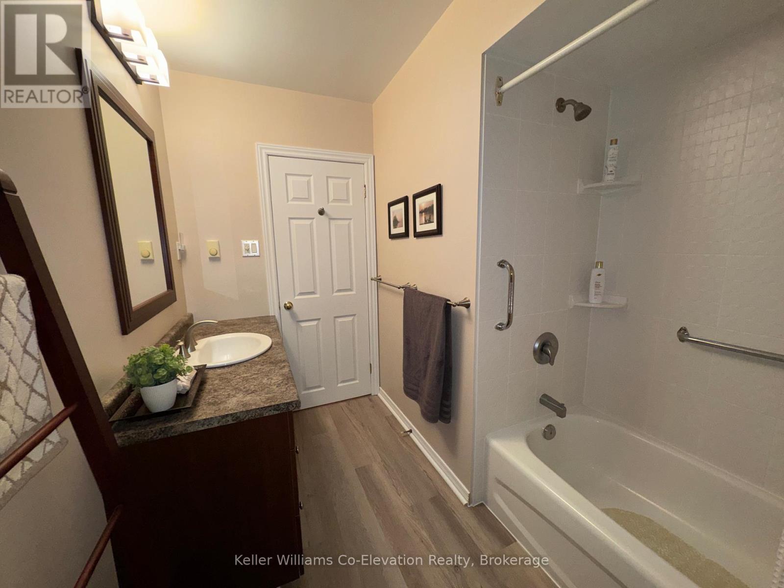 816 Portage Park Lane, Midland, Ontario  L4R 5G3 - Photo 19 - S12468857