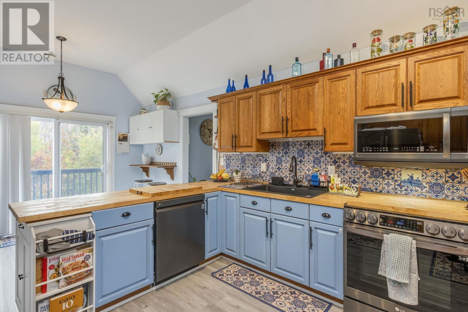 21 Inchley Lane, North Alton, Nova Scotia  B4N 3V8 - Photo 12 - 202526030