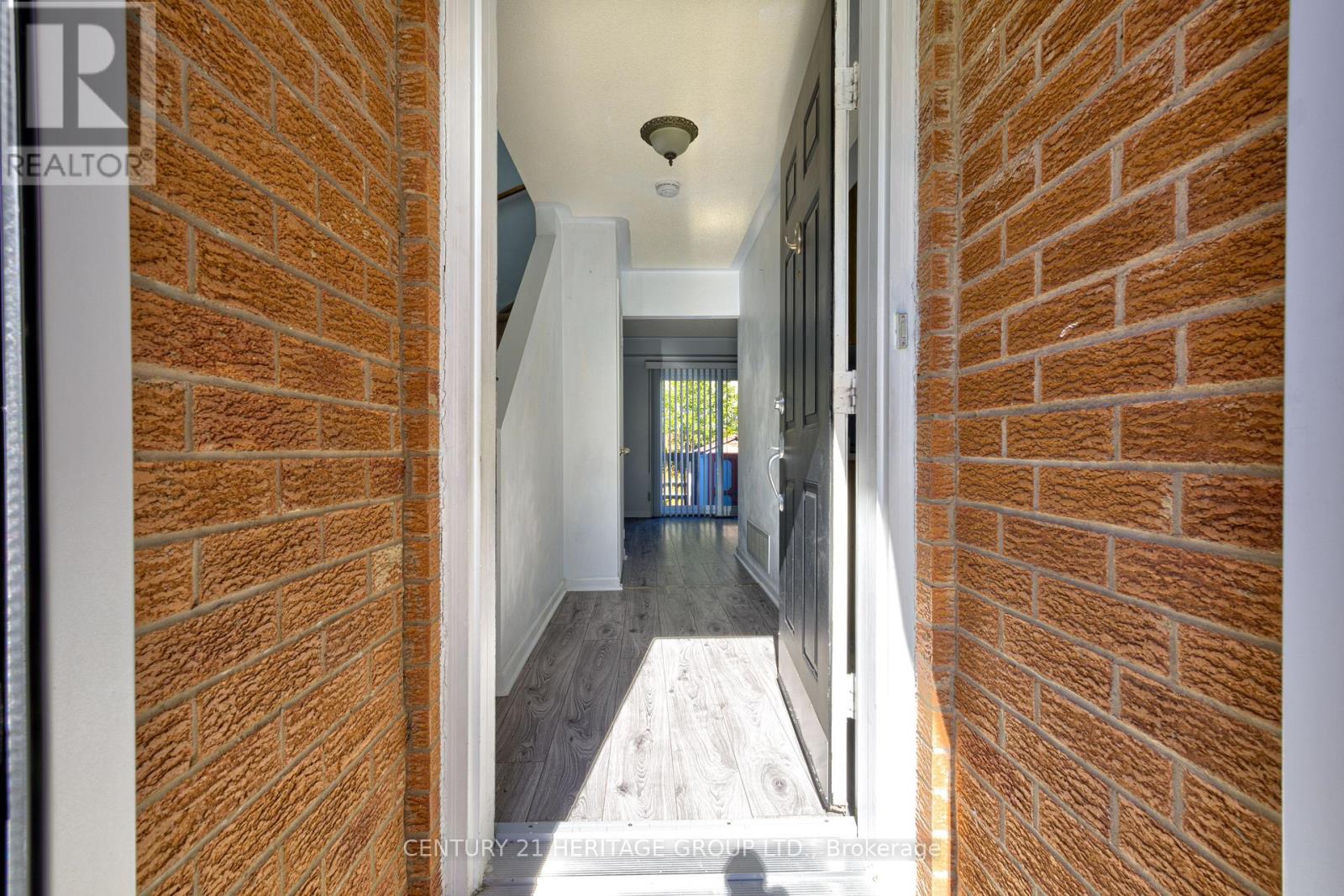 89 Potter Crescent, New Tecumseth, Ontario  L0G 1W0 - Photo 2 - N12468699