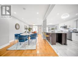35 MARY PEARSON DRIVE, Markham, Ontario