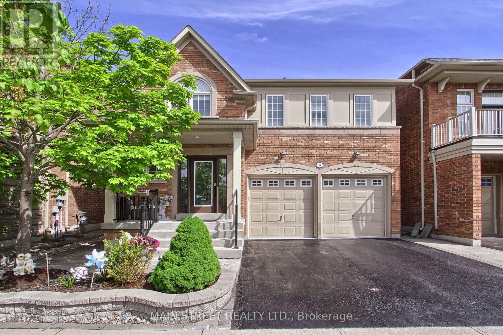 6 AMSTEL AVENUE, Richmond Hill, Ontario