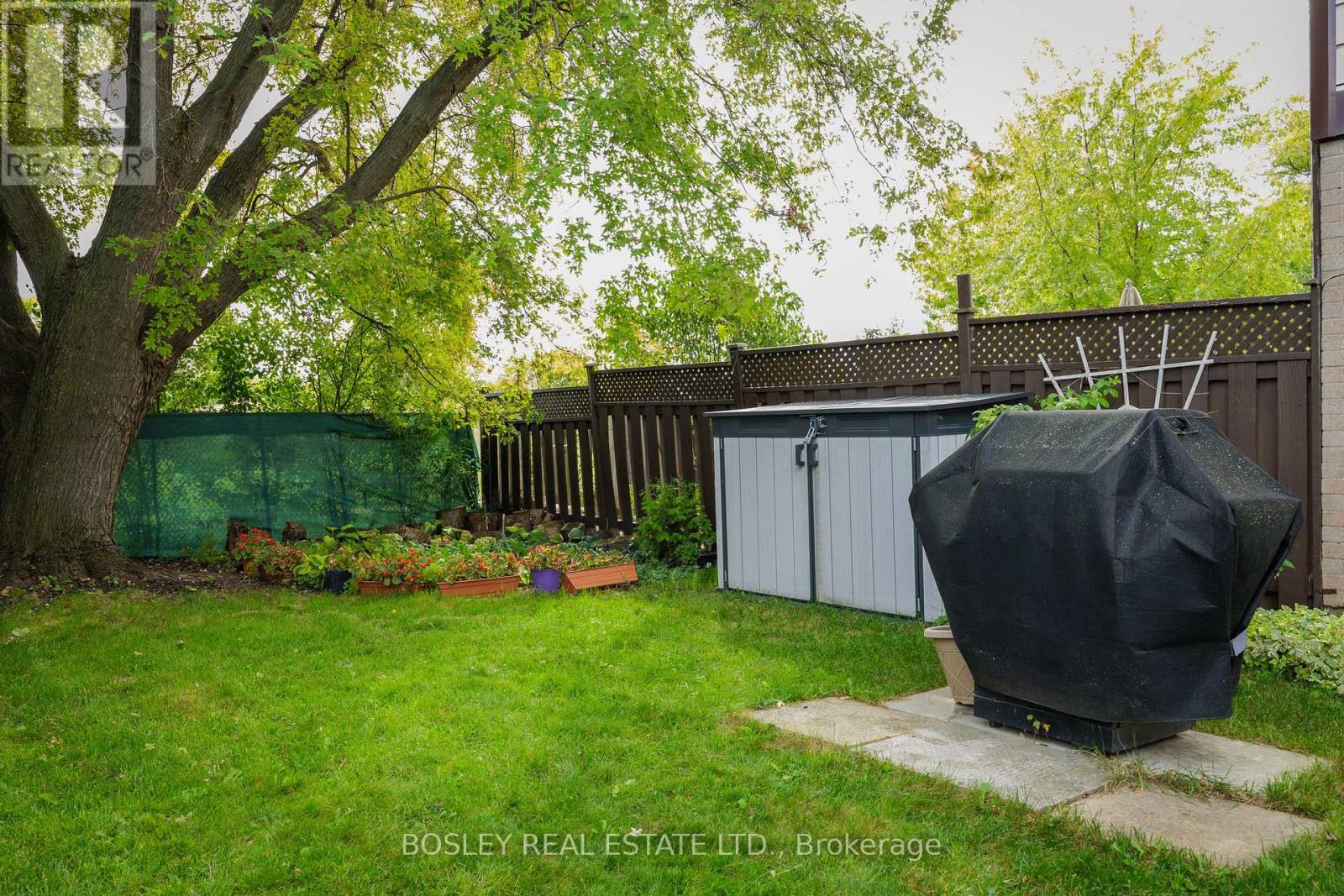16 Grand River Court, Brampton, Ontario  L6S 2J8 - Photo 36 - W12465109