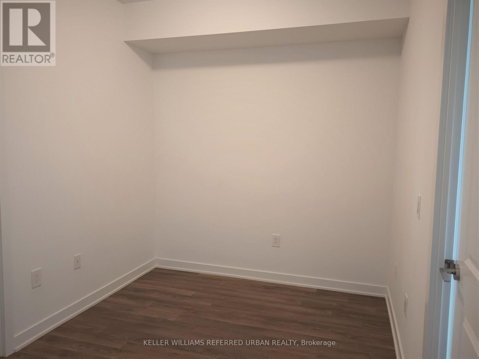 221 - 100 Eagle Rock Way, Vaughan, Ontario  L6A 5B9 - Photo 12 - N12468778